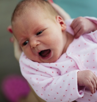 Baby turning head cue